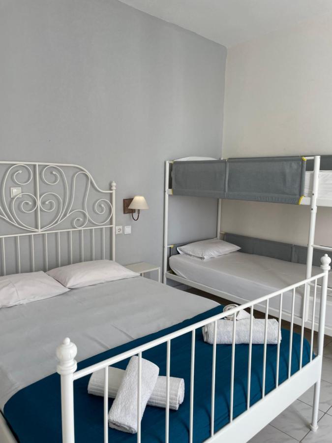 White Aparthotel *