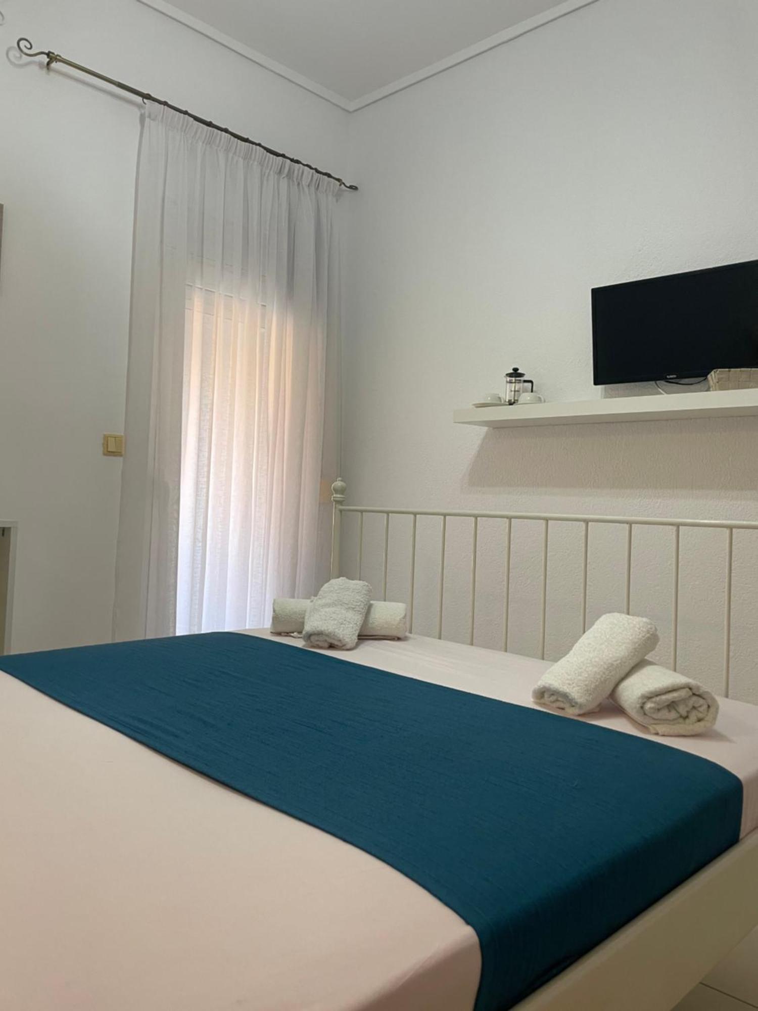 White Himare